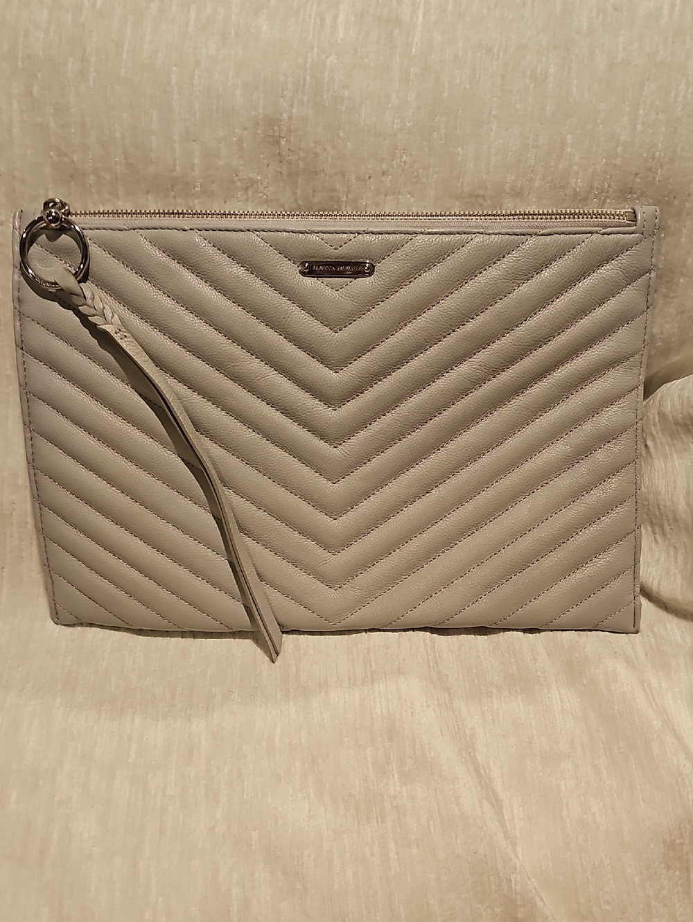 Rebecca Minkoff Quilted Chevron Wristlet Clutch in Light Gray